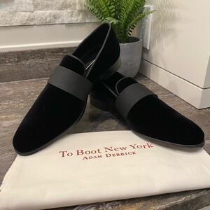 To Boot New York Black “Park Avenue” Formal Velvet Loafers